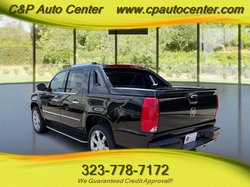 2008 Cadillac Escalade EXT - Photo 4 - Los Angeles, CA 90044