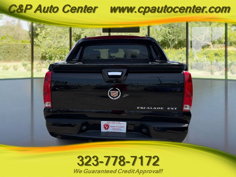 2008 Cadillac Escalade EXT - Photo 5 - Los Angeles, CA 90044