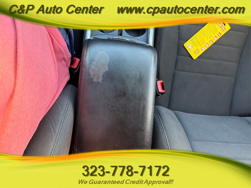 2013 Dodge Charger SE - Photo 15 - Los Angeles, CA 90044