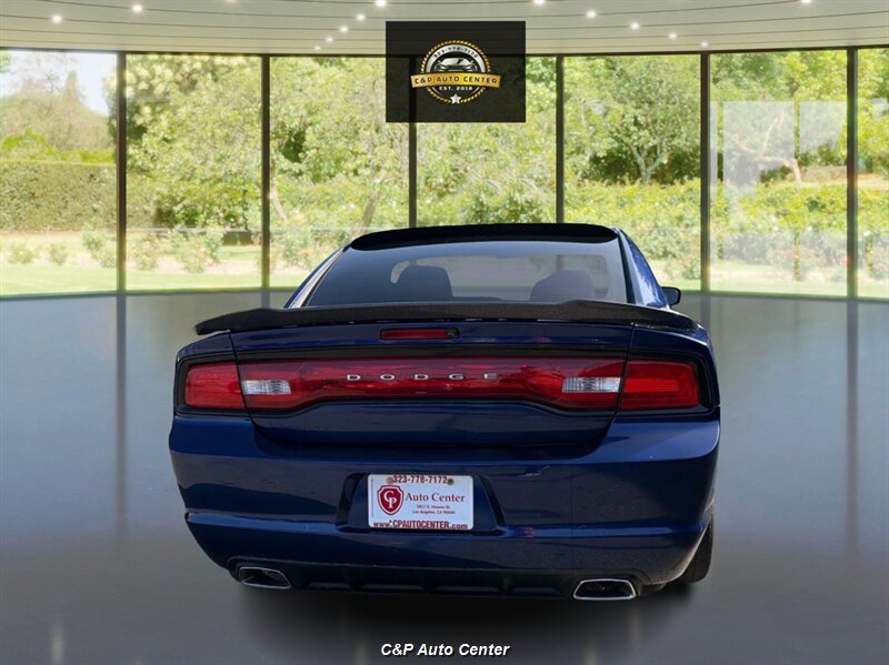 2013 Dodge Charger SE - Photo 5 - Los Angeles, CA 90044