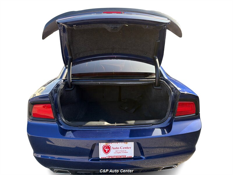 2013 Dodge Charger SE - Photo 13 - Los Angeles, CA 90044