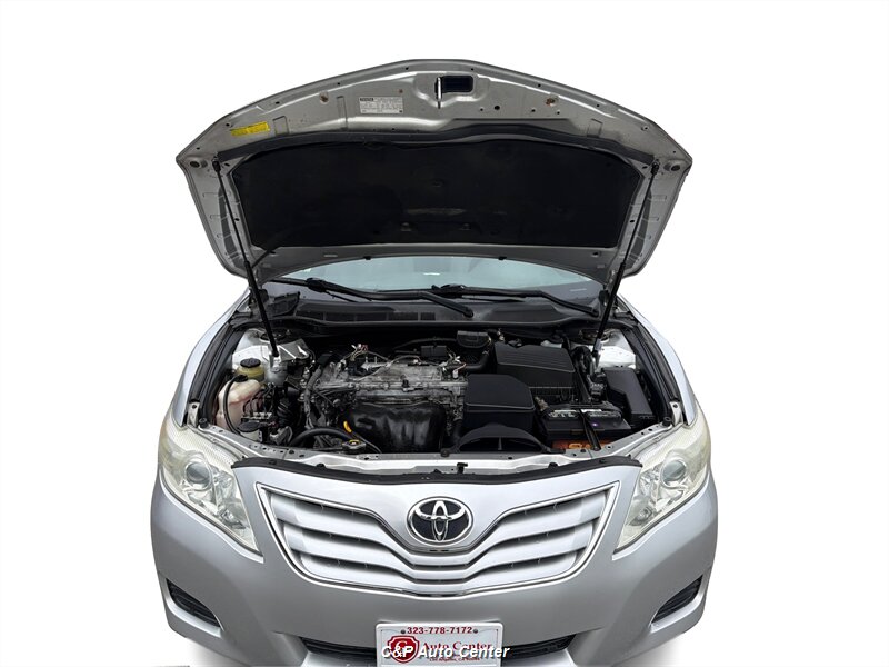 2011 Toyota Camry LE - Photo 11 - Los Angeles, CA 90044