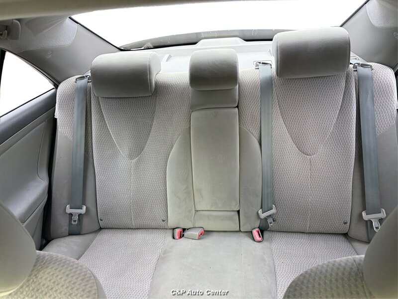 2011 Toyota Camry LE - Photo 16 - Los Angeles, CA 90044