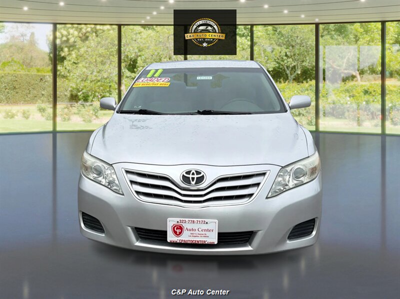 2011 Toyota Camry LE - Photo 2 - Los Angeles, CA 90044