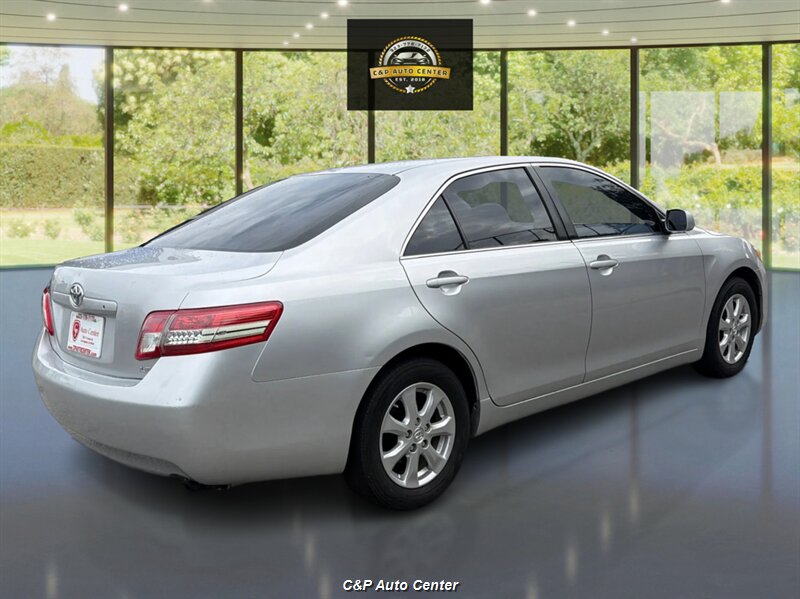 2011 Toyota Camry LE - Photo 7 - Los Angeles, CA 90044