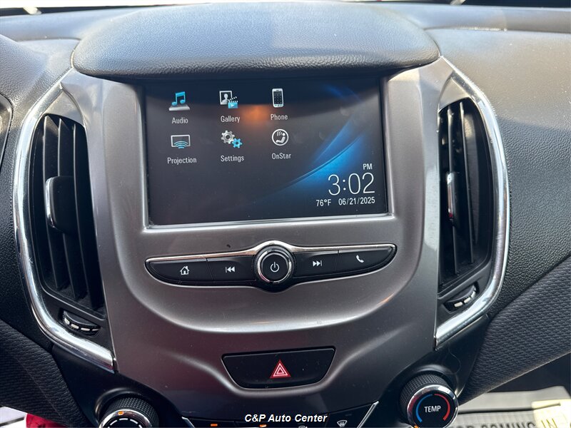 2018 Chevrolet Cruze LT - Photo 14