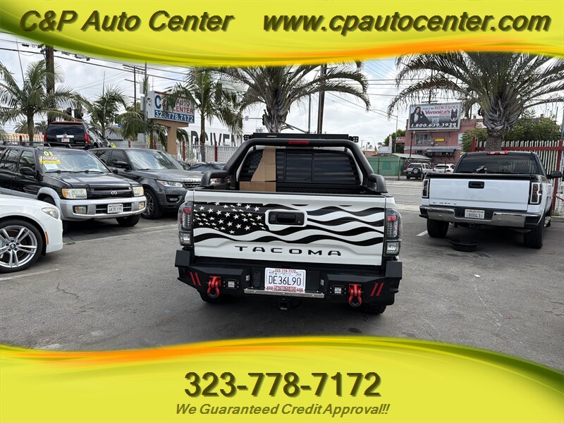 2017 Toyota Tacoma SR5 - Photo 3 - Los Angeles, CA 90044