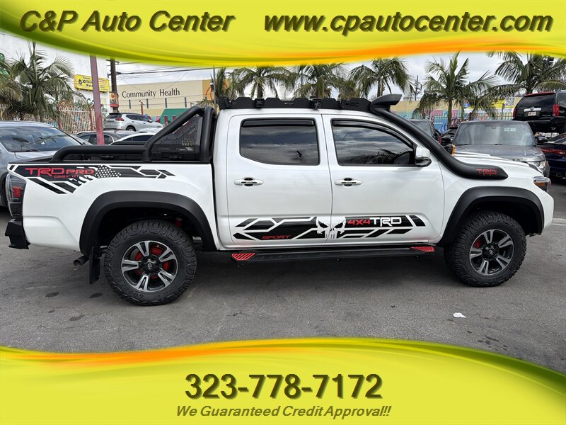 2017 Toyota Tacoma SR5 - Photo 4 - Los Angeles, CA 90044