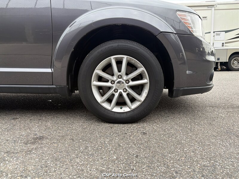 2015 Dodge Journey SXT - Photo 31 - Los Angeles, CA 90044
