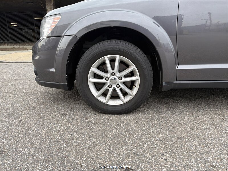2015 Dodge Journey SXT - Photo 34 - Los Angeles, CA 90044