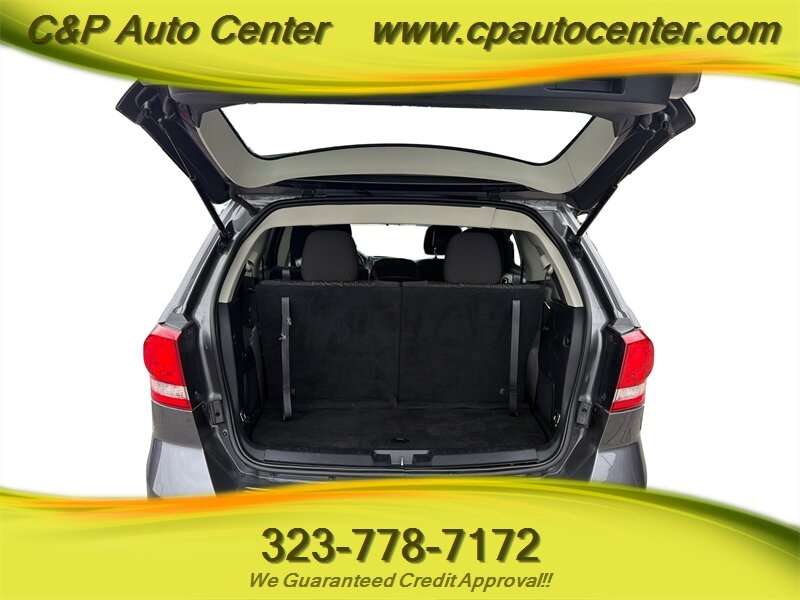 2015 Dodge Journey SXT - Photo 11 - Los Angeles, CA 90044