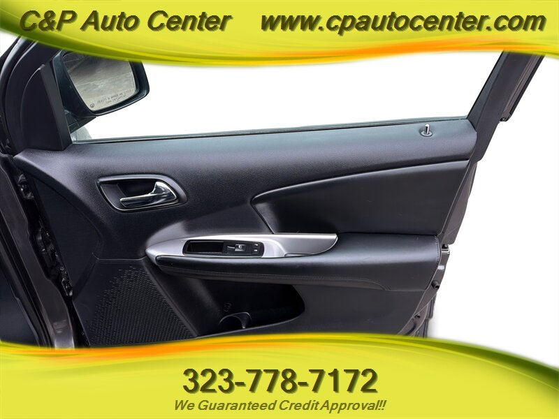 2015 Dodge Journey SXT - Photo 23 - Los Angeles, CA 90044