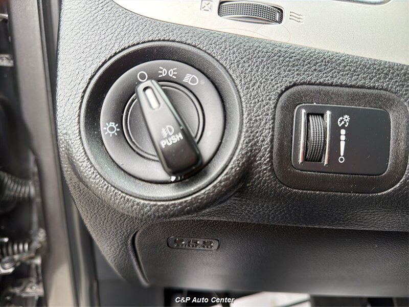 2015 Dodge Journey SXT - Photo 20 - Los Angeles, CA 90044