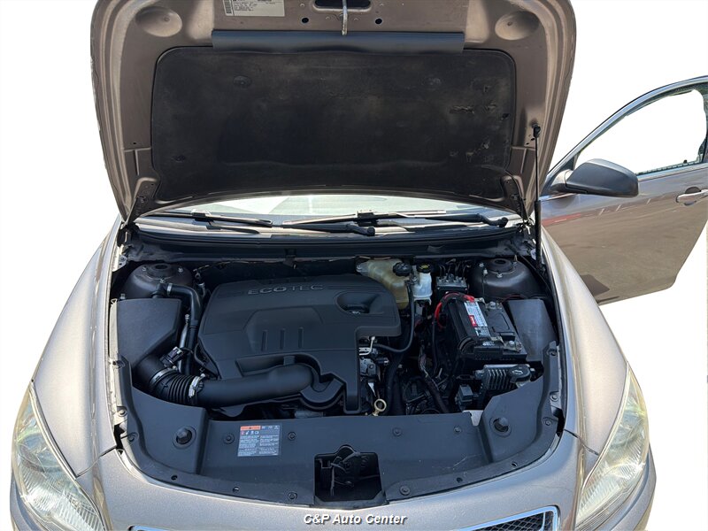 2012 Chevrolet Malibu LS Fleet - Photo 11 - Los Angeles, CA 90044
