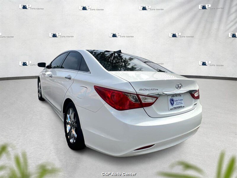 2012 Hyundai SONATA Limited - Photo 5 - Los Angeles, CA 90044