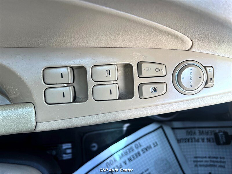 2012 Hyundai SONATA Limited - Photo 30 - Los Angeles, CA 90044