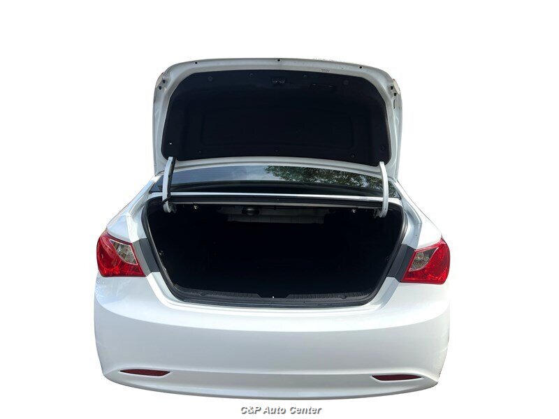 2012 Hyundai SONATA Limited - Photo 15 - Los Angeles, CA 90044