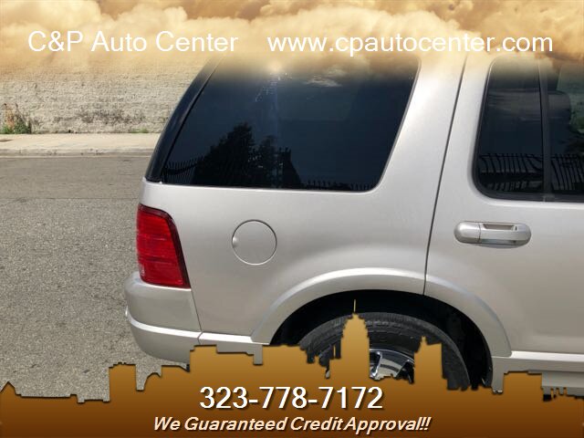2004 Ford Explorer Limited - Photo 44 - Los Angeles, CA 90044