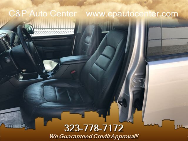2004 Ford Explorer Limited - Photo 10 - Los Angeles, CA 90044