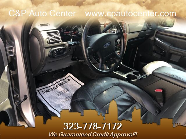 2004 Ford Explorer Limited - Photo 9 - Los Angeles, CA 90044