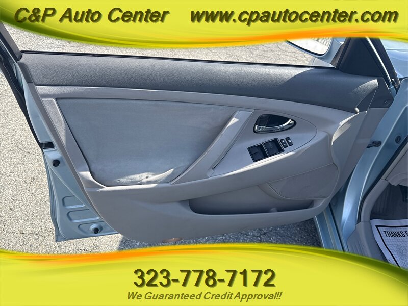 2007 Toyota Camry LE - Photo 37