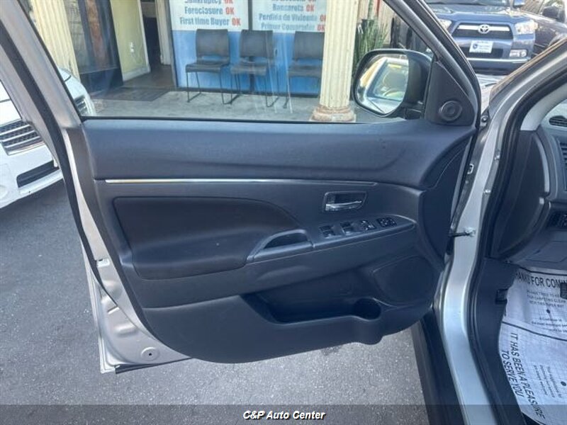 2021 Mitsubishi Outlander Sport LE - Photo 29 - Los Angeles, CA 90044