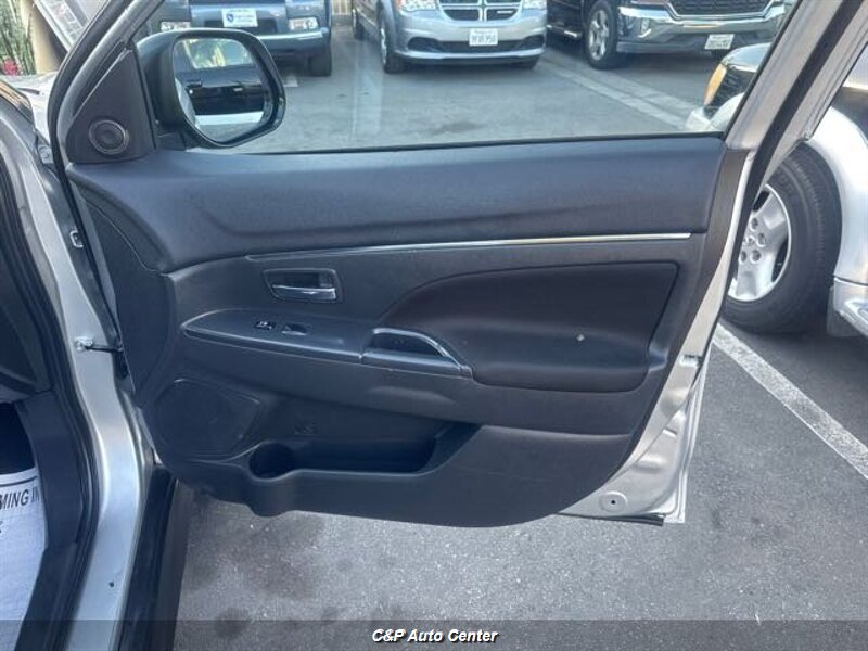 2021 Mitsubishi Outlander Sport LE - Photo 52 - Los Angeles, CA 90044