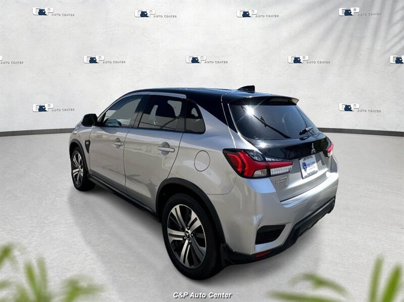 2021 Mitsubishi Outlander Sport LE - Photo 5 - Los Angeles, CA 90044