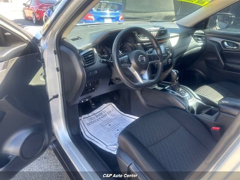2017 Nissan Rogue SV - Photo 48 - Los Angeles, CA 90044