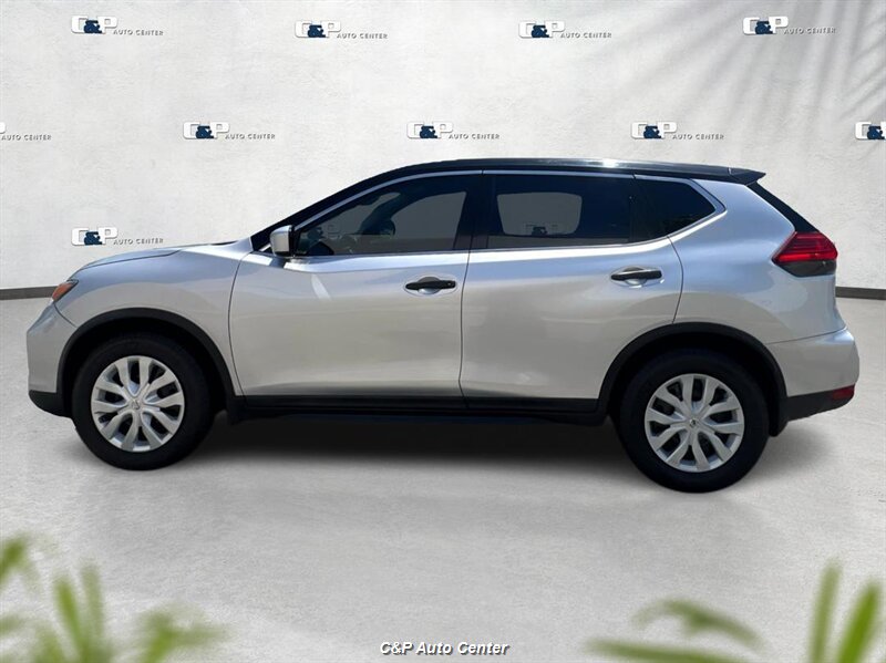 2017 Nissan Rogue SV - Photo 5 - Los Angeles, CA 90044