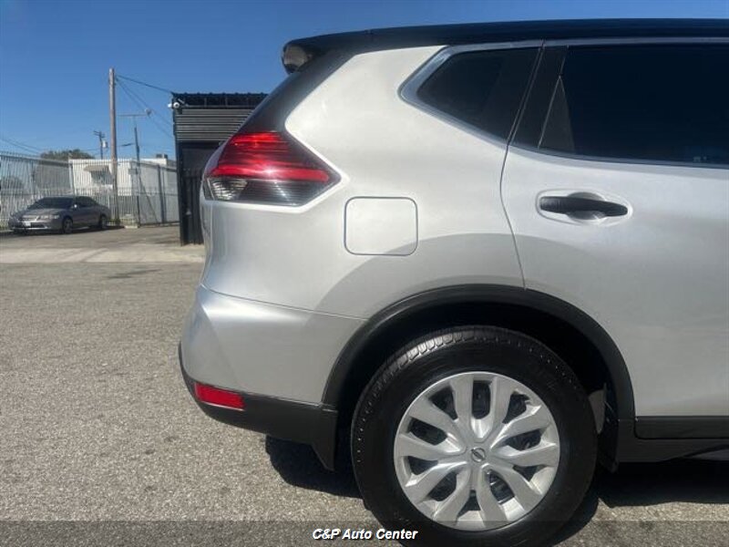 2017 Nissan Rogue SV - Photo 33 - Los Angeles, CA 90044