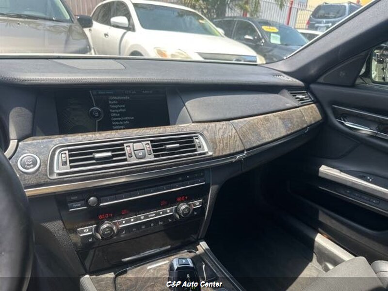 2012 BMW 7 Series 750i - Photo 17 - Los Angeles, CA 90044