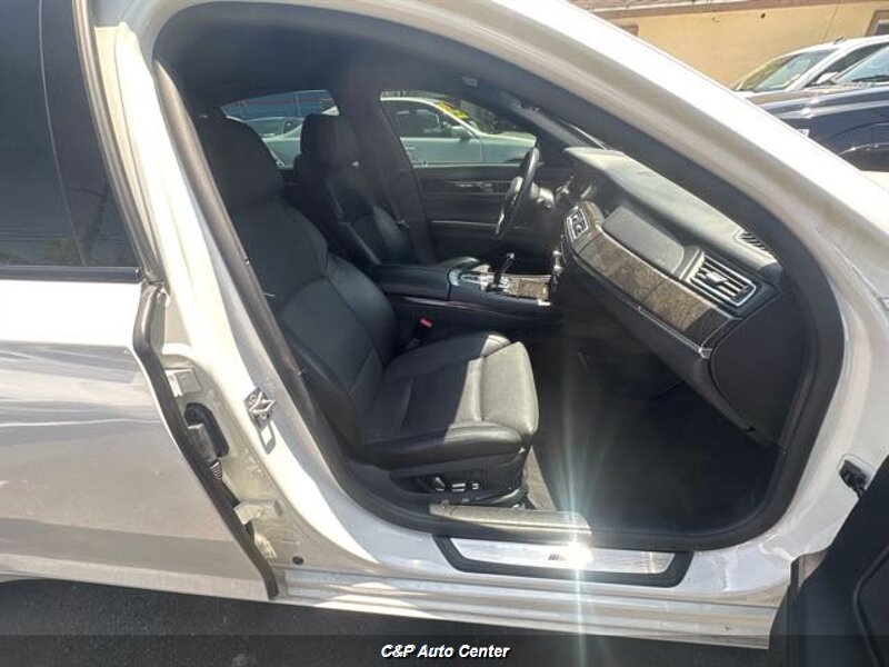 2012 BMW 7 Series 750i - Photo 42 - Los Angeles, CA 90044