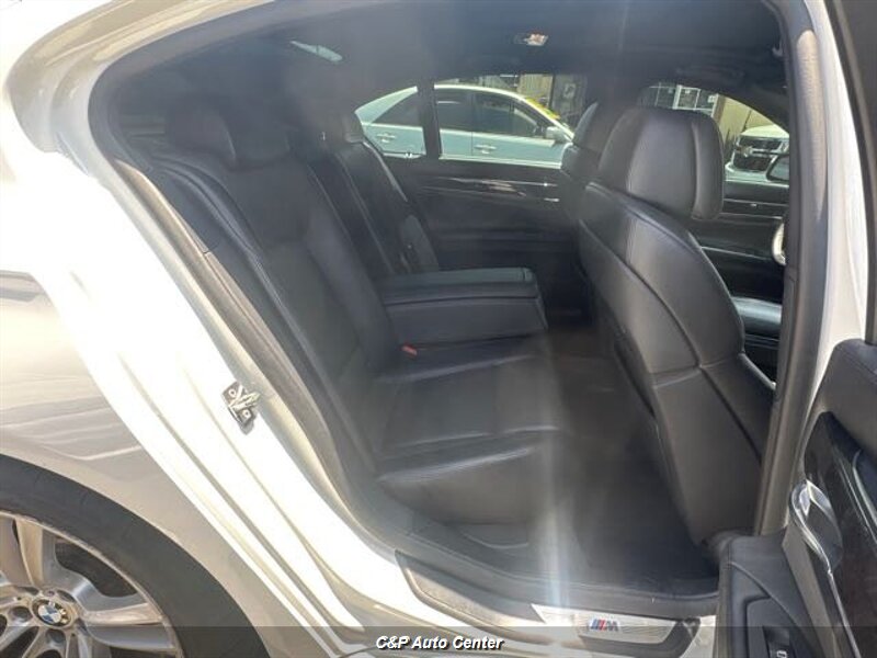 2012 BMW 7 Series 750i - Photo 34 - Los Angeles, CA 90044