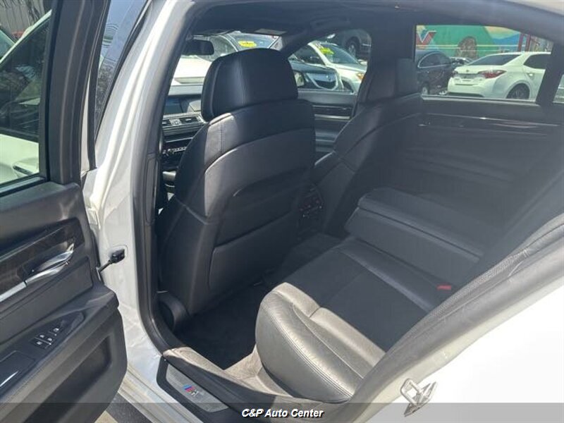2012 BMW 7 Series 750i - Photo 27 - Los Angeles, CA 90044
