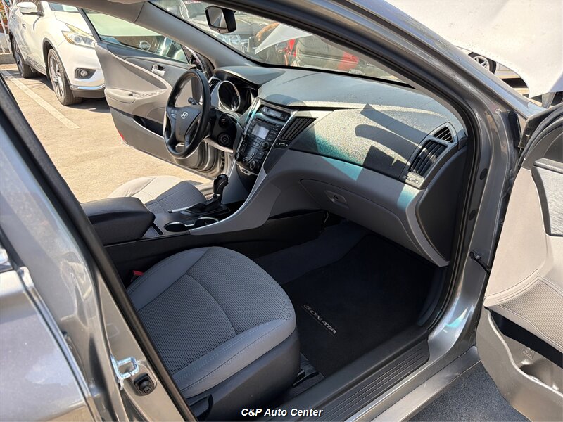 2013 Hyundai SONATA GLS - Photo 43 - Los Angeles, CA 90044