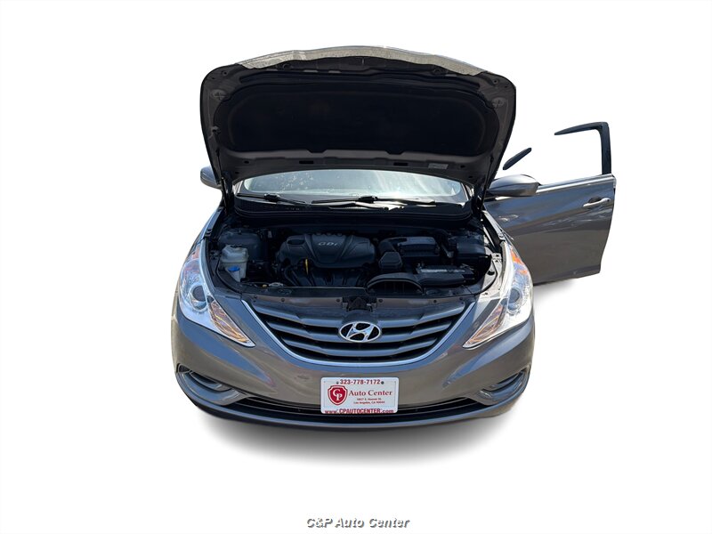 2013 Hyundai SONATA GLS - Photo 10 - Los Angeles, CA 90044