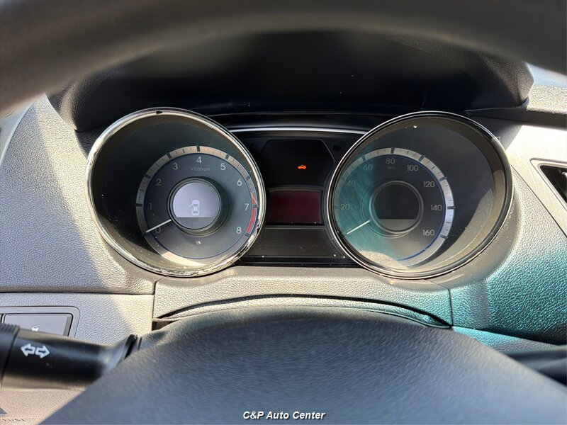 2013 Hyundai SONATA GLS - Photo 16 - Los Angeles, CA 90044