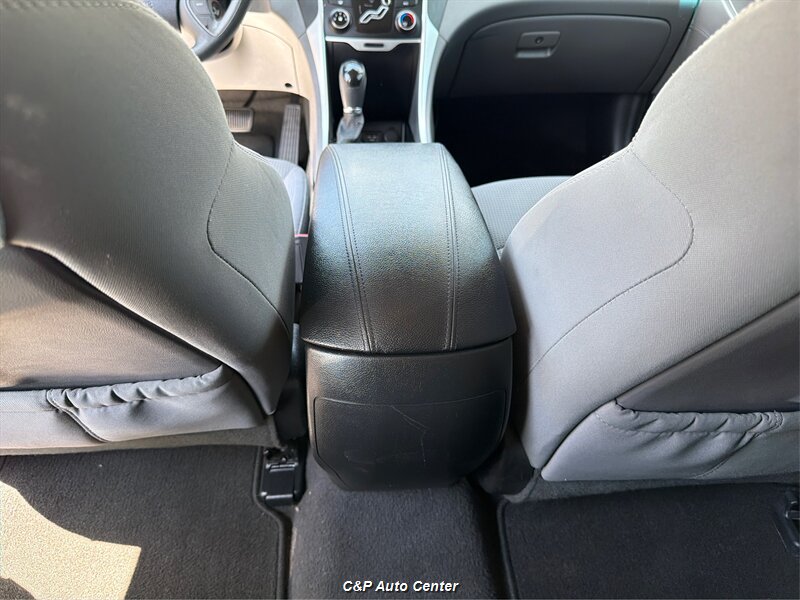 2013 Hyundai SONATA GLS - Photo 21 - Los Angeles, CA 90044