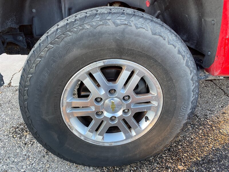 2012 Chevrolet Colorado LT - Photo 17 - Powell, WY 82435