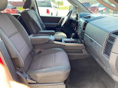 2010 Nissan Titan SE   - Photo 15 - Powell, WY 82435