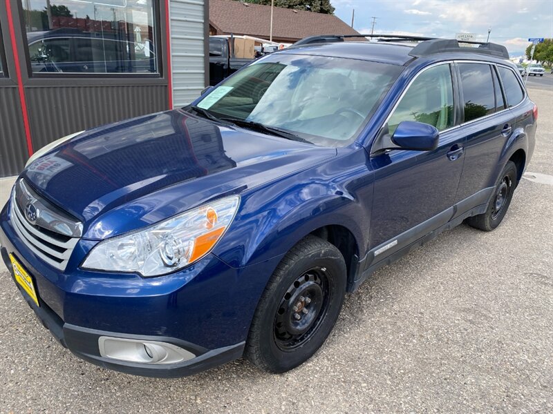 2010 Subaru Outback 2.5i Premium - Photo 1 - Powell, WY 82435