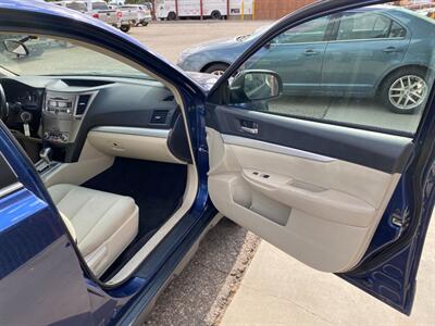 2010 Subaru Outback 2.5i Premium   - Photo 20 - Powell, WY 82435