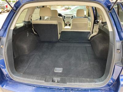 2010 Subaru Outback 2.5i Premium   - Photo 19 - Powell, WY 82435