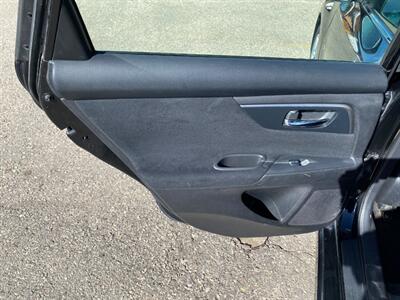 2014 Nissan Altima 2.5 S   - Photo 9 - Powell, WY 82435