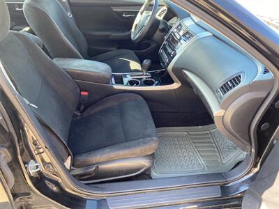 2014 Nissan Altima 2.5 S   - Photo 15 - Powell, WY 82435