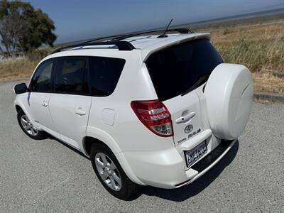 2010 Toyota RAV4 Limited   - Photo 6 - San Mateo, CA 94402