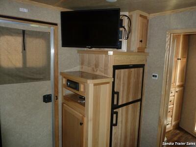 2022 Lakota Charger C8311SR   - Photo 23 - Edgewood, NM 87015