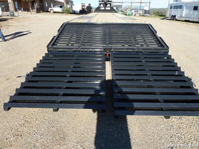 2026 Big Tex 25GN 40DSA   - Photo 15 - Edgewood, NM 87015