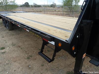 2024 Big Tex 14GN-25D5A TANDEM   - Photo 3 - Edgewood, NM 87015